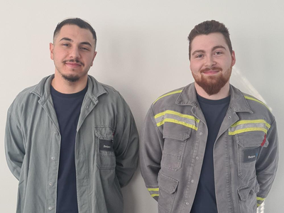 Batuhan Kurnaz & Jason Landgrebe complete our Team at the Foundry after successfully graduating from their apprenticeship @Deloro Wear Solutions in Koblenz.